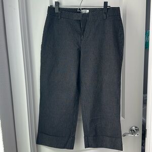 Dockers Women’s Pinstripe Cropped Pants